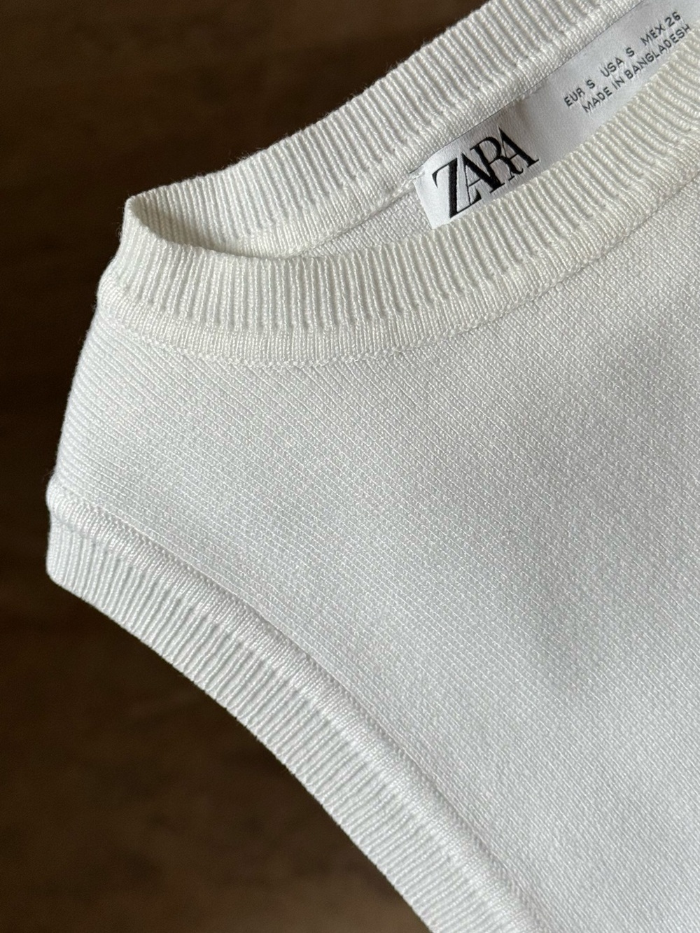 Zara White Sleeveless Crop Knit Top - S